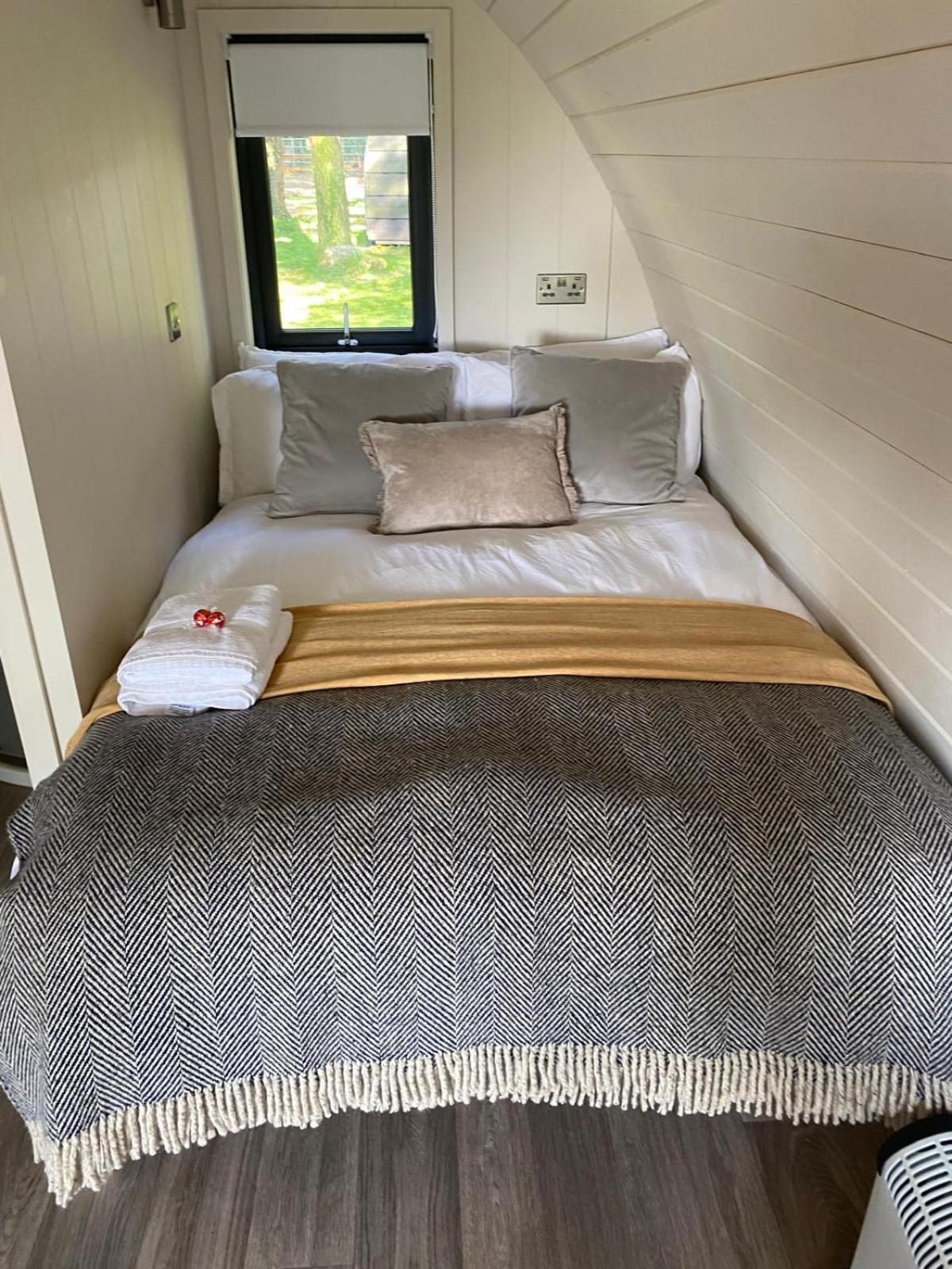 Kildare Countryside Pods Villa Kültér fotó